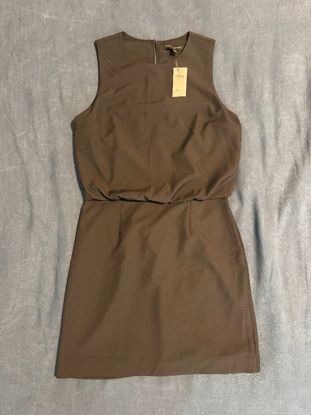 NWT Banana Republic Sleeveless Blouson Sheath Dress Chocolate Brown Size 6
